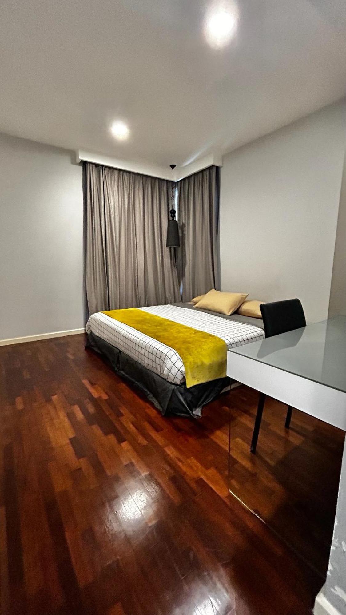 Pangsapuri New! The Shore Residences 3br Luxury I Direct Access To Shopping I 6-10pax I 10minsjonker